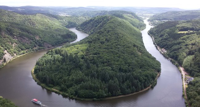 die Saarschleife vom Aussichtspunkt "Baumwipfelpfad"